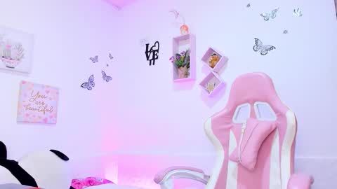 Alicia PVT OPEN online show from September 11, 3:18 am