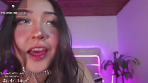 soy_camila_ online show from May 16, 5:32 am