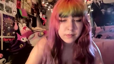 Pixie online show from March 30, 6:18 pm