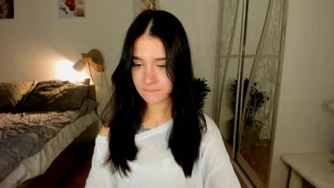 Hey guys i miss you so much  online show from April 4, 10:41 pm