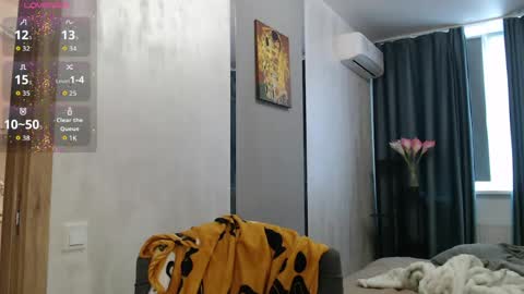 STACY online show from April 29, 1:14 pm