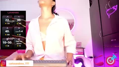 stacy fox online show from June 24, 5:23 pm