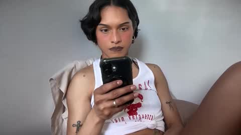 stargirlrising online show from April 18, 5:59 pm