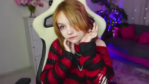 MONICA online show from February 3, 1:27 pm