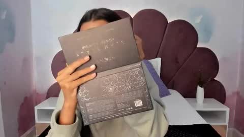 Stefff  online show from March 15, 1:13 pm