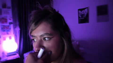 Stephanie  online show from March 20, 2:49 am