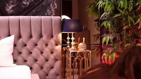 Steph online show from March 15, 1:13 pm