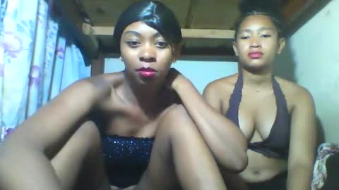 sterina0102 online show from December 5, 7:59 pm