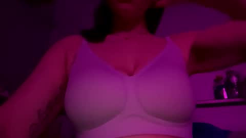 stonedpenguins online show from June 2, 3:40 am