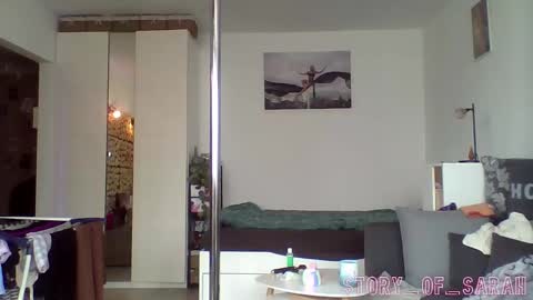 Sarah online show from March 26, 9:55 am