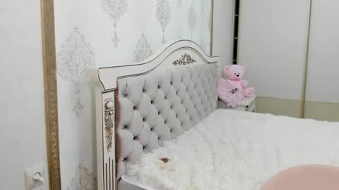 Vanessa online show from March 11, 5:22 am