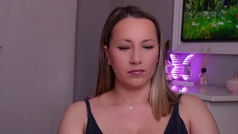 SusanJewel online show from April 8, 9:00 am