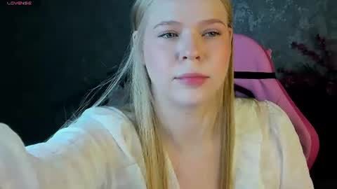 Sweeeet Angell online show from July 21, 1:06 am