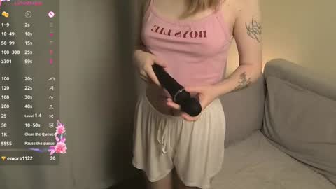 sweet1e_baby online show from June 24, 8:08 pm