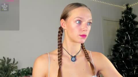 Alice online show from December 21, 11:41 pm