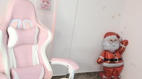 sweet_dania_ online show from March 15, 4:20 pm