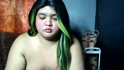 sweet_frex123 online show from July 25, 5:03 am