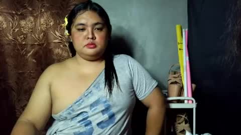 sweet_frex123 online show from July 14, 10:21 am