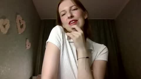 sweet_lilbunny online show from November 26, 2:29 pm