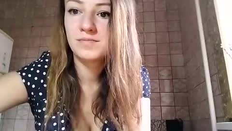 Anna online show from February 22, 6:28 am