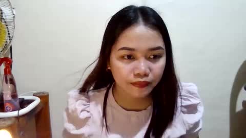 sweet_mae28xx online show from March 12, 7:44 am