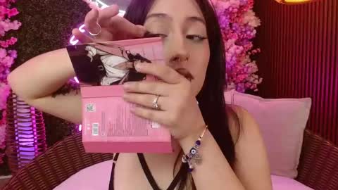 Roxanee online show from March 20, 8:58 pm