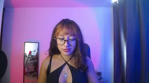 sweet_venus4 online show from April 13, 7:03 pm