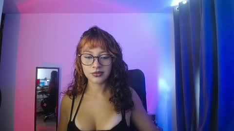 sweet_venus4 online show from April 7, 7:49 pm