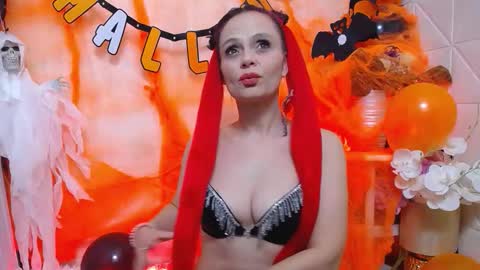 Sweeteest Julie online show from November 1, 11:09 pm