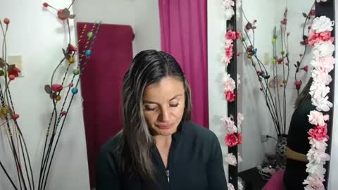 sweef online show from April 7, 2:24 am