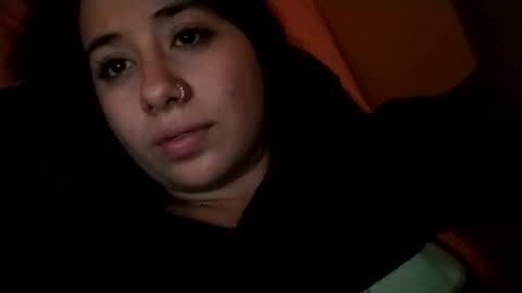Ana Mara  i cant Make noise My family is here  online show from April 22, 5:48 am