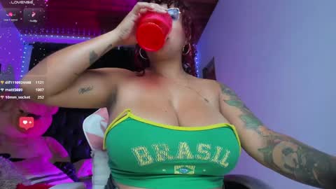   online show from April 11, 7:45 am