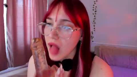 Jully online show from July 2, 3:23 am