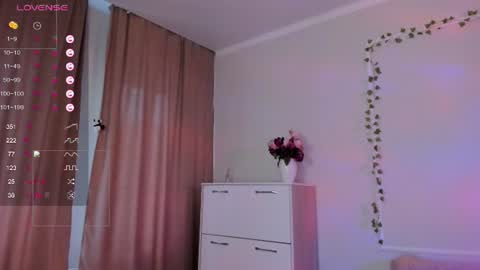 Jully online show from July 7, 7:23 am