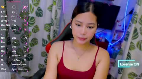 Nicole online show from May 31, 4:51 am
