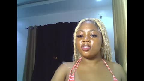 sweetmila9 online show from May 30, 7:06 am