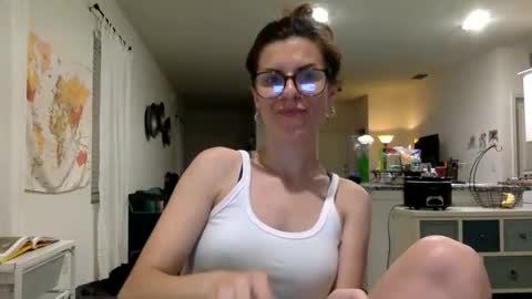 sweetriddance online show from May 22, 2:09 am