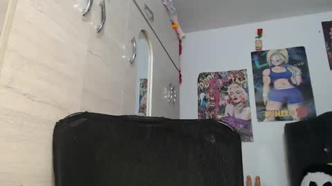 sweett_candy1 online show from November 16, 1:40 am