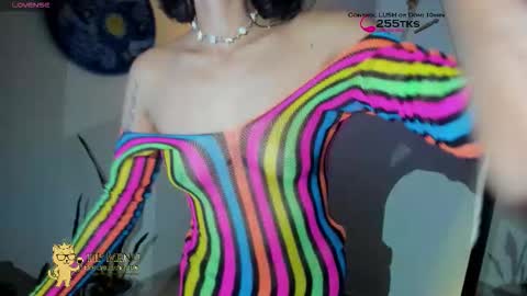  shamanta Independent modelHelp me reach 100 thumbs up  online show from March 16, 5:44 am