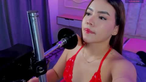 Emma online show from July 25, 3:08 pm