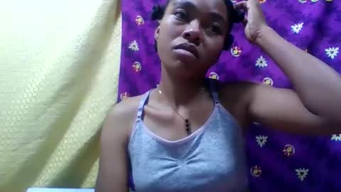 tahiryjosiah online show from March 13, 5:09 am