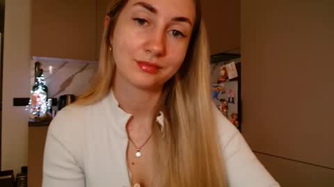  Kira  online show from March 21, 8:19 am