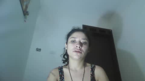 tamaranauthyy online show from January 8, 3:28 pm