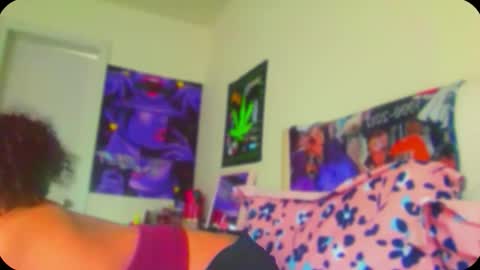 Tamiii420 online show from April 25, 4:37 pm