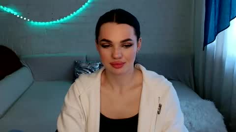 tasty_babyy online show from March 31, 11:21 am