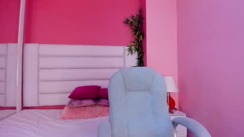 tatiana_arboleda online show from March 24, 2:17 am