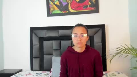 Tati online show from December 7, 11:40 am