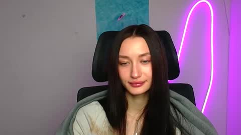 Taya online show from April 7, 5:53 am