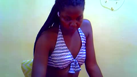 teddyquinsly28 online show from May 16, 10:58 am