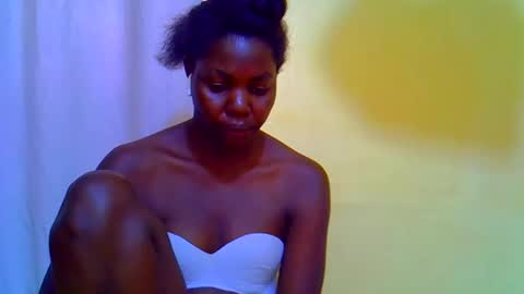 teddyquinsly28 online show from May 30, 11:19 am